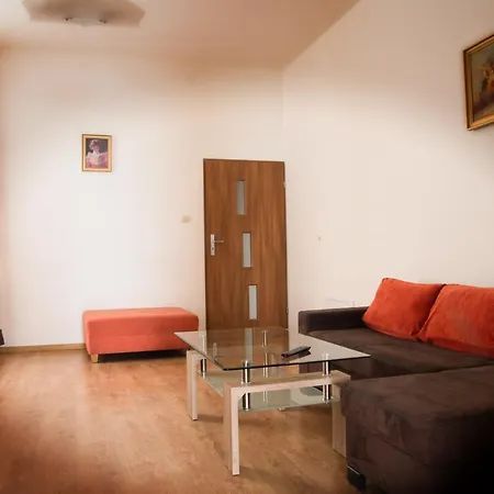 Pomaranczowy Narutowicza 11 Apartment *