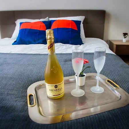 Pomaranczowy Narutowicza 11 * Λούμπλιν