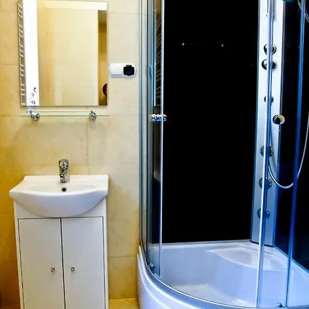 Pomaranczowy Narutowicza 11